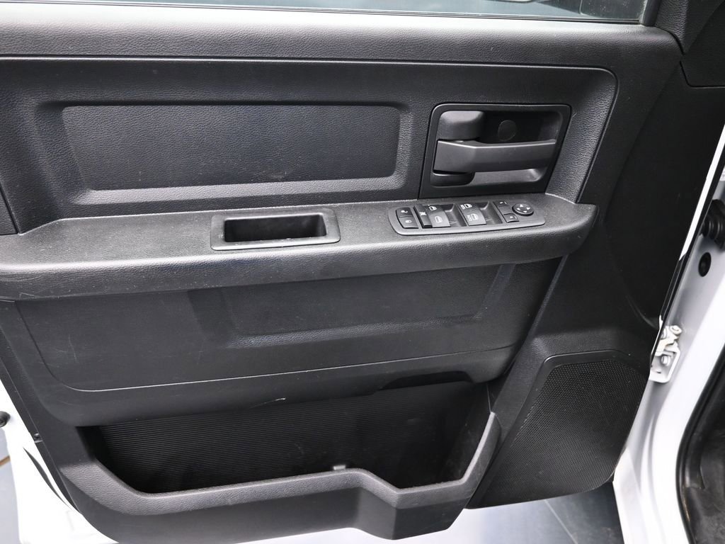 Used 2022 RAM 1500 Tradesman w/ Chrome Appearance Group image 20