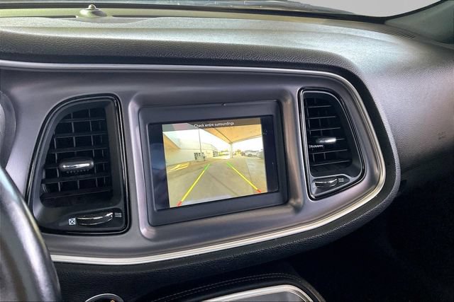 Used 2020 Dodge Challenger SXT RWD image 11