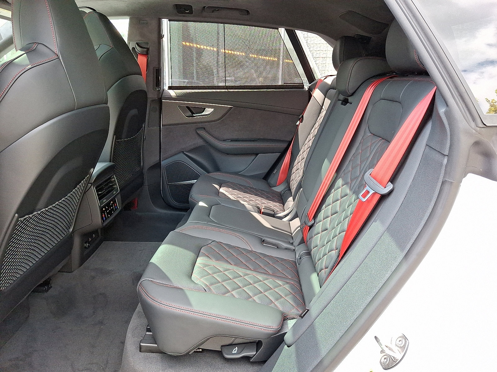 New 2026 Audi SQ8 Prestige image 6