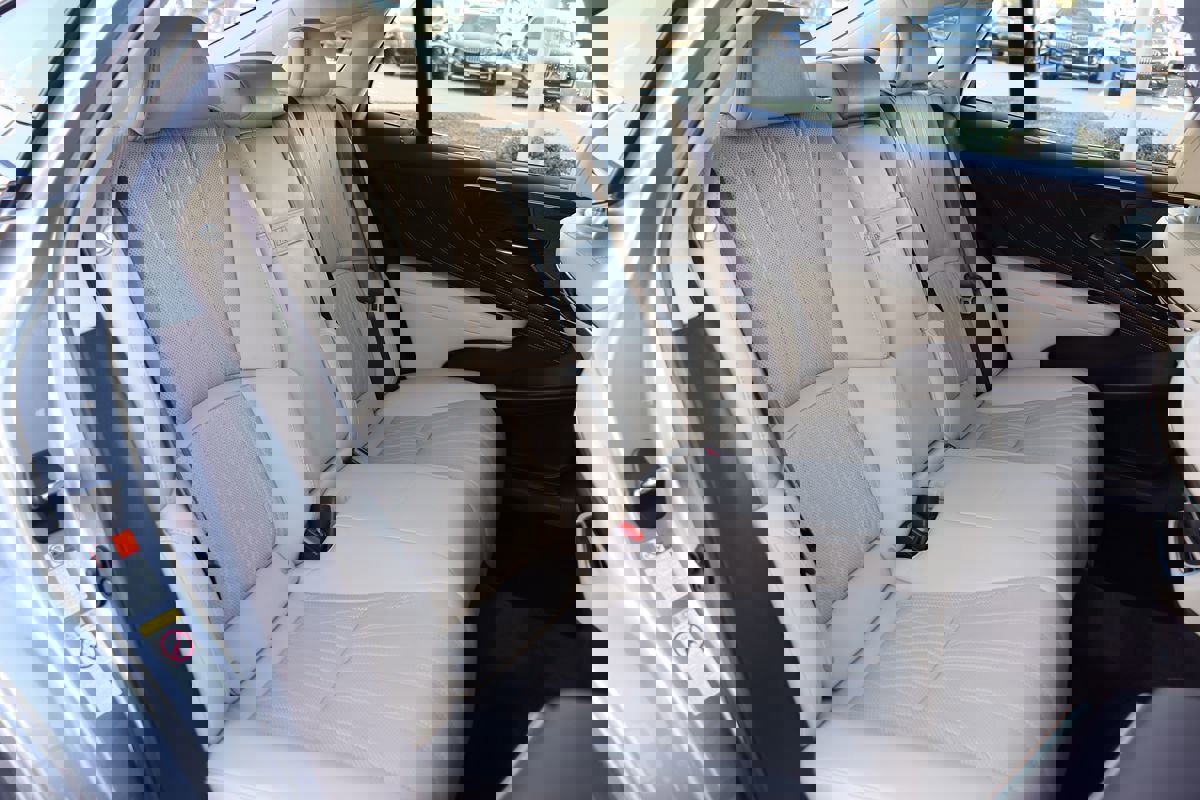 Used 2018 Lexus LS 500 w/ Interior Upgrade Package image 78