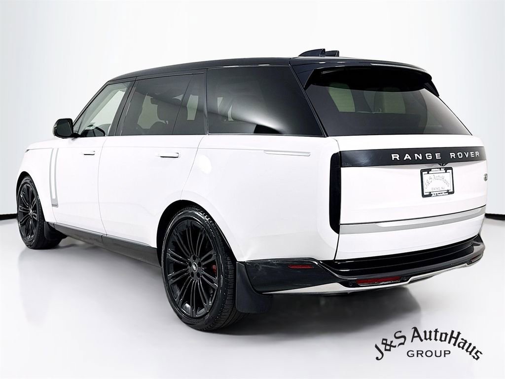 Used 2023 Land Rover Range Rover Long Wheelbase Autobiography AWD/4WD image 5