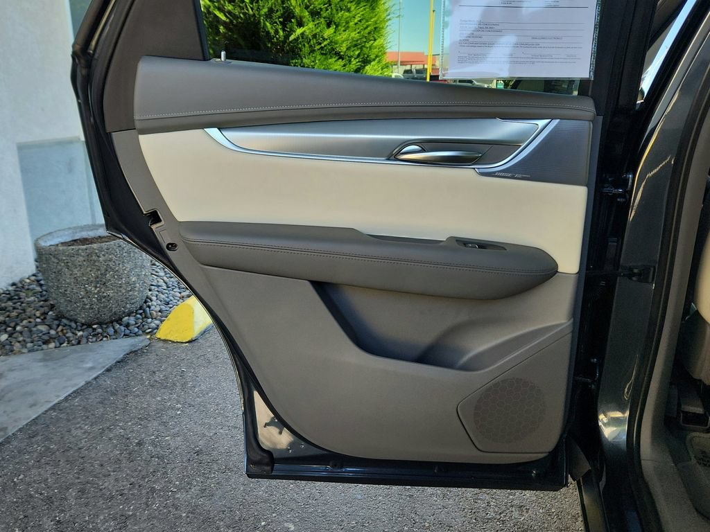 Used 2020 Cadillac XT5 Premium Luxury AWD/4WD image 42