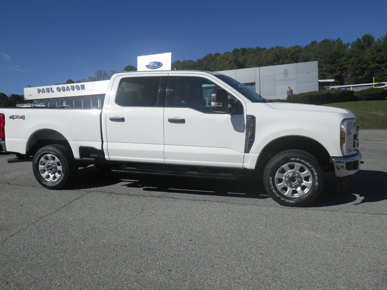 Certified 2024 Ford F250 XLT image 8