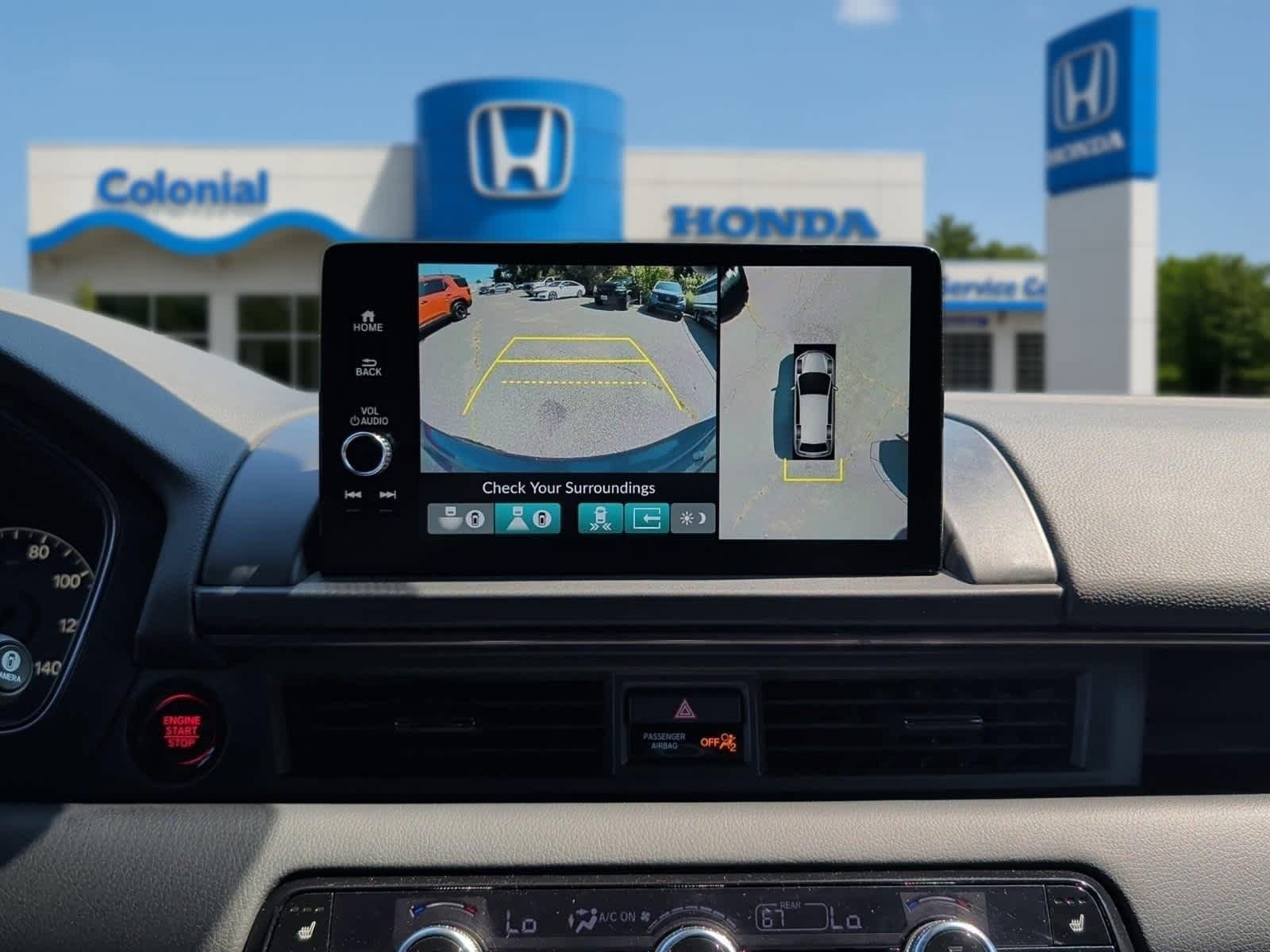 Used 2025 Honda Pilot TrailSport image 22