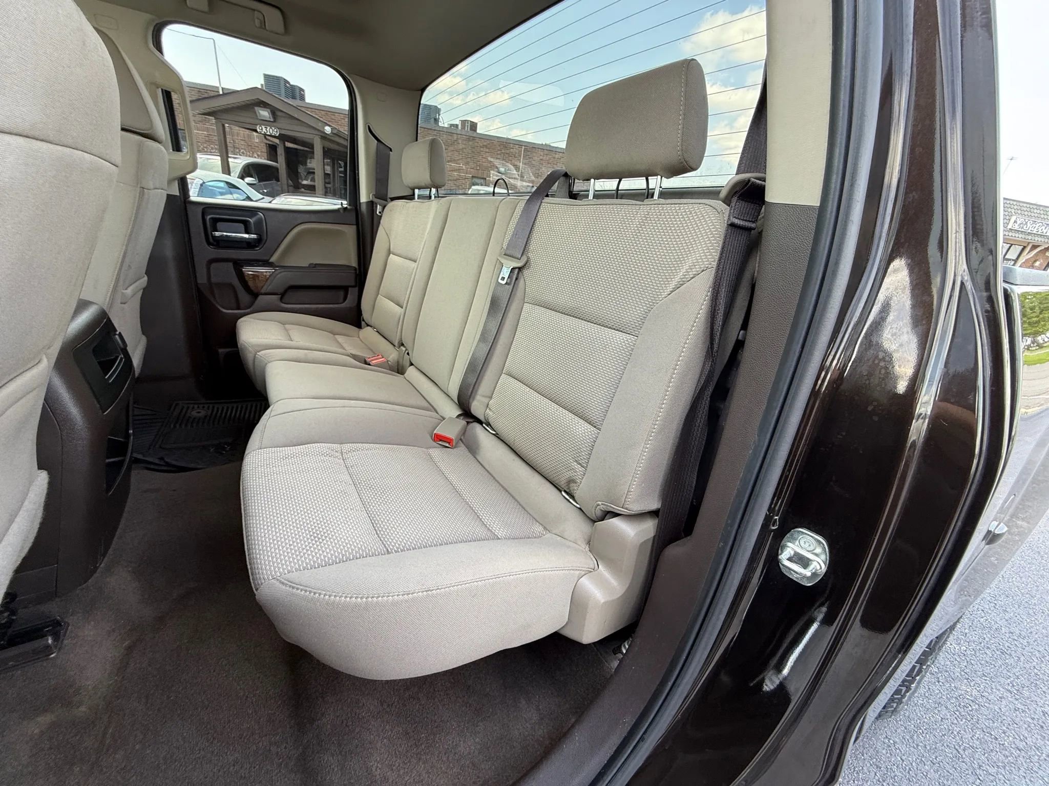Used 2018 Chevrolet Silverado 1500 LT w/ All Star Edition image 12