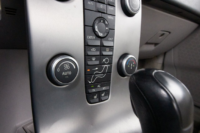 Used 2008 Volvo C70 T5 FWD image 21