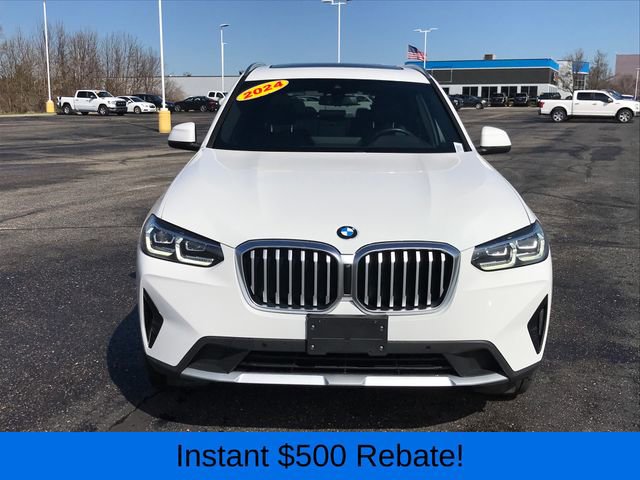Used 2024 BMW X3 xDrive30i AWD/4WD image 2