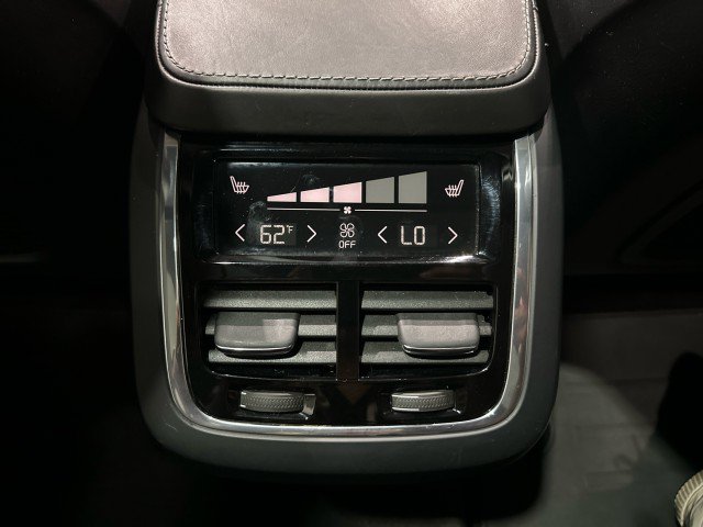 Used 2017 Volvo XC90 T6 Inscription w/ Vision Package AWD/4WD image 50