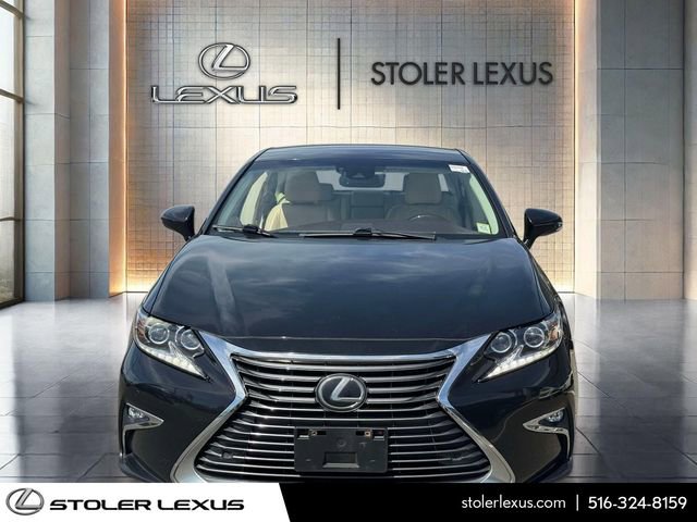 Used 2016 Lexus ES 350 w/ Luxury Package w/Wood Trim FWD image 2