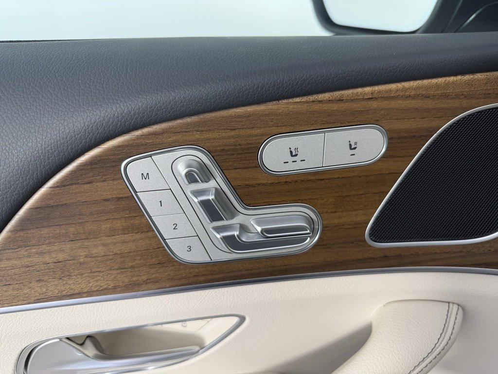 Certified 2025 Mercedes-Benz GLE 350 4MATIC image 19