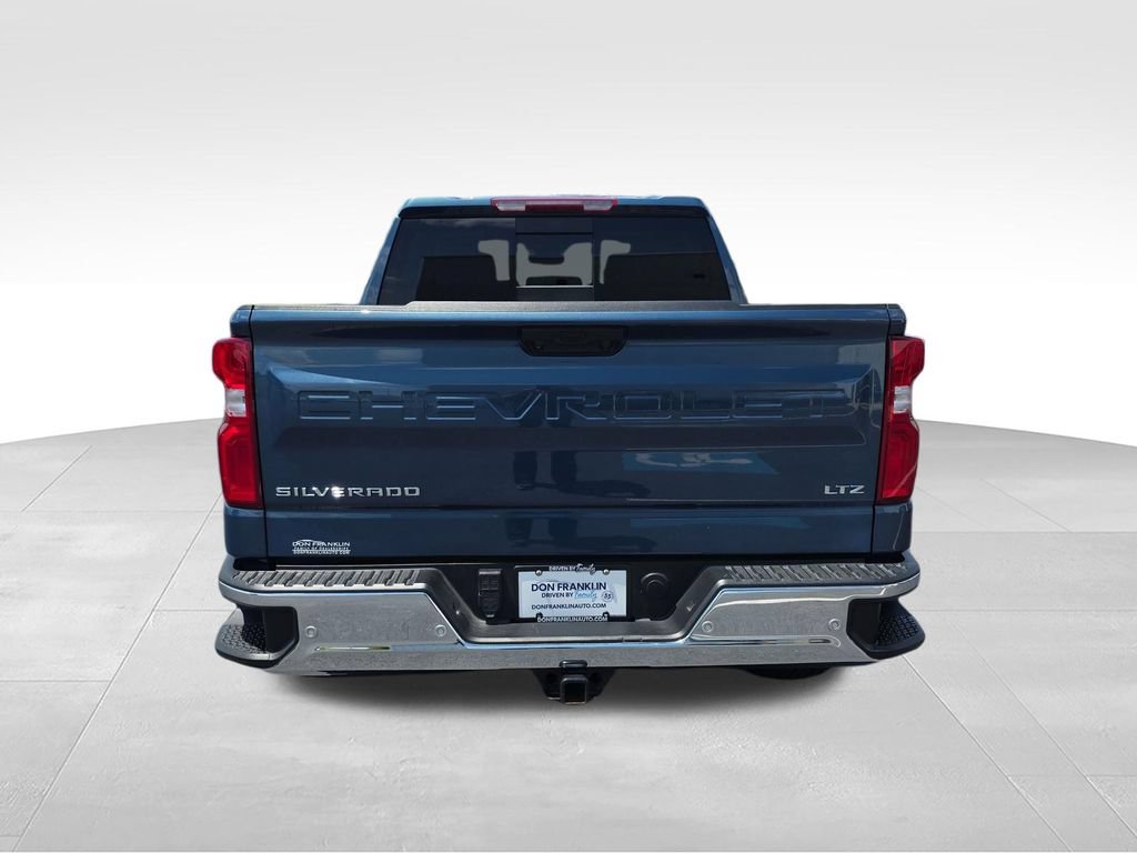 Used 2024 Chevrolet Silverado 1500 LTZ w/ LTZ Premium Package AWD/4WD image 4
