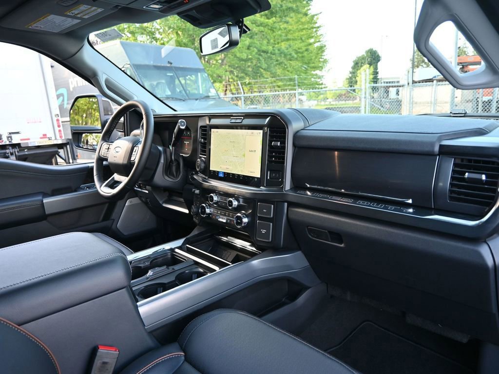 New 2025 Ford F350 Lariat w/ Lariat Ultimate Package AWD/4WD image 38