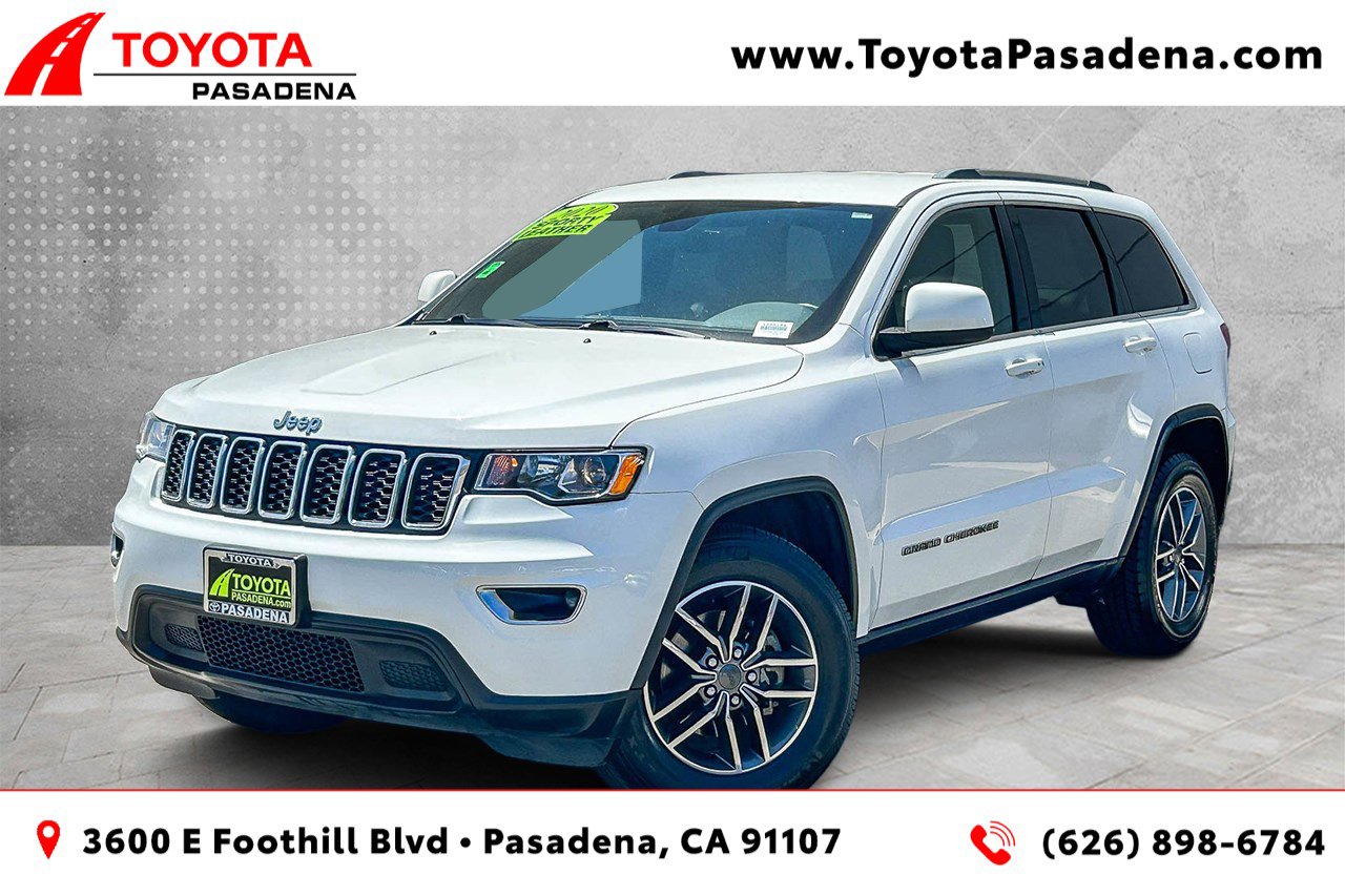 Used 2020 Jeep Grand Cherokee Laredo w/ Laredo X Package RWD image 1