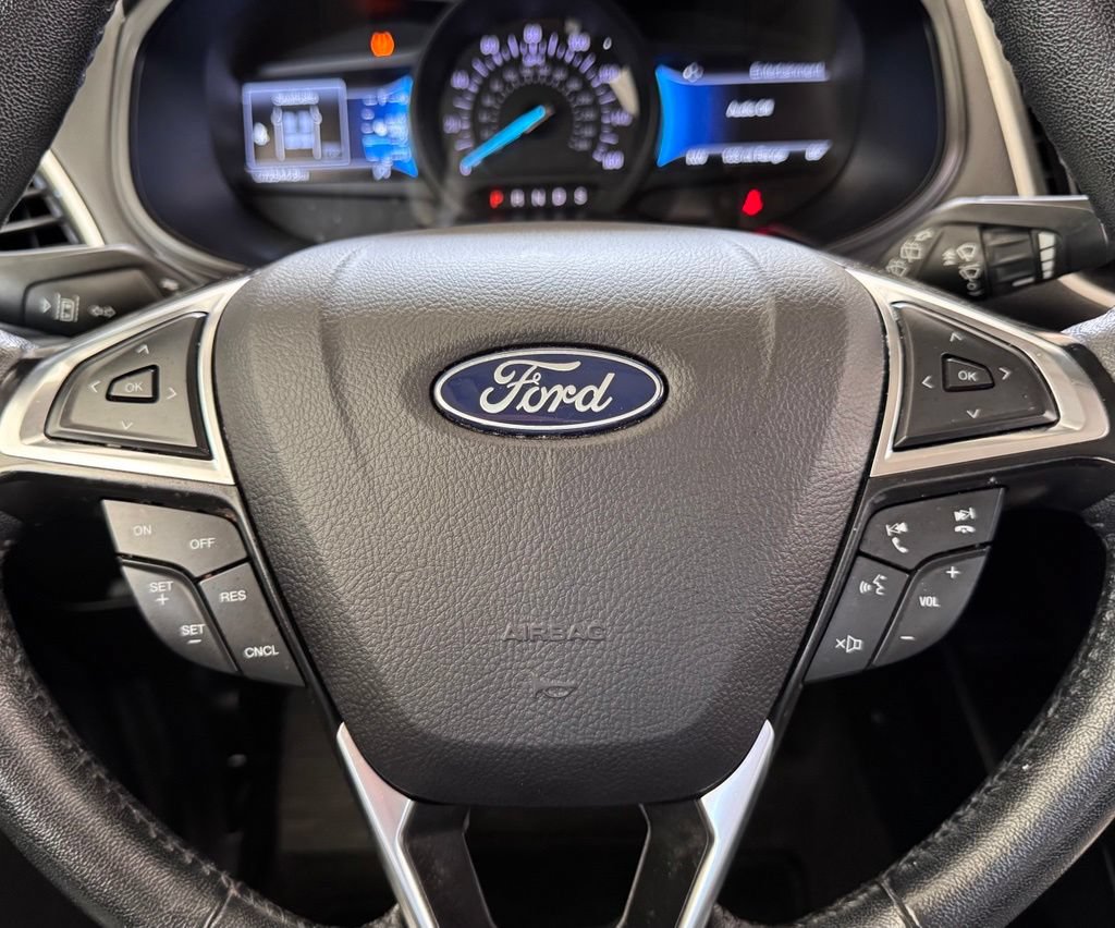 Used 2024 Ford Edge SEL AWD/4WD image 6