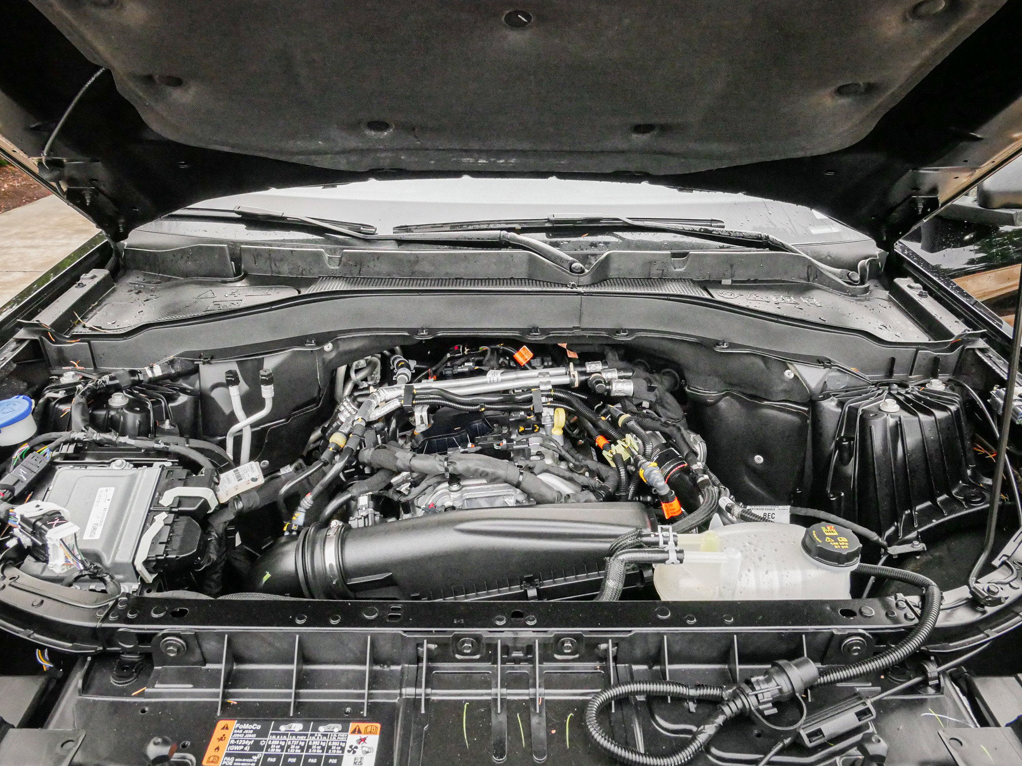 Used 2025 Ford Explorer Active w/ Active Comfort Package image 34