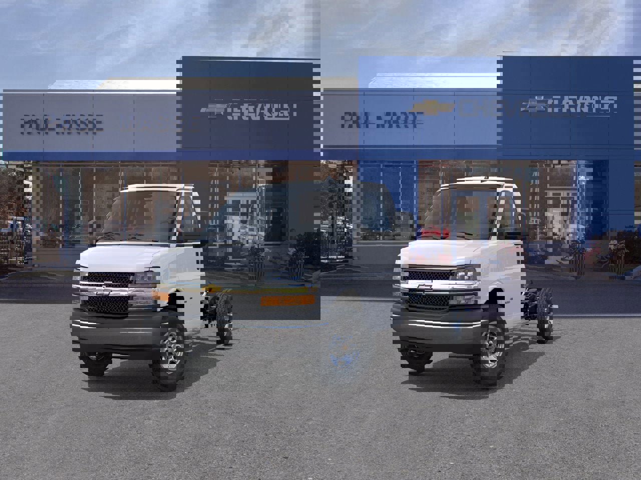 New 2026 Chevrolet Express 3500 w/ Power Convenience Package RWD image 25