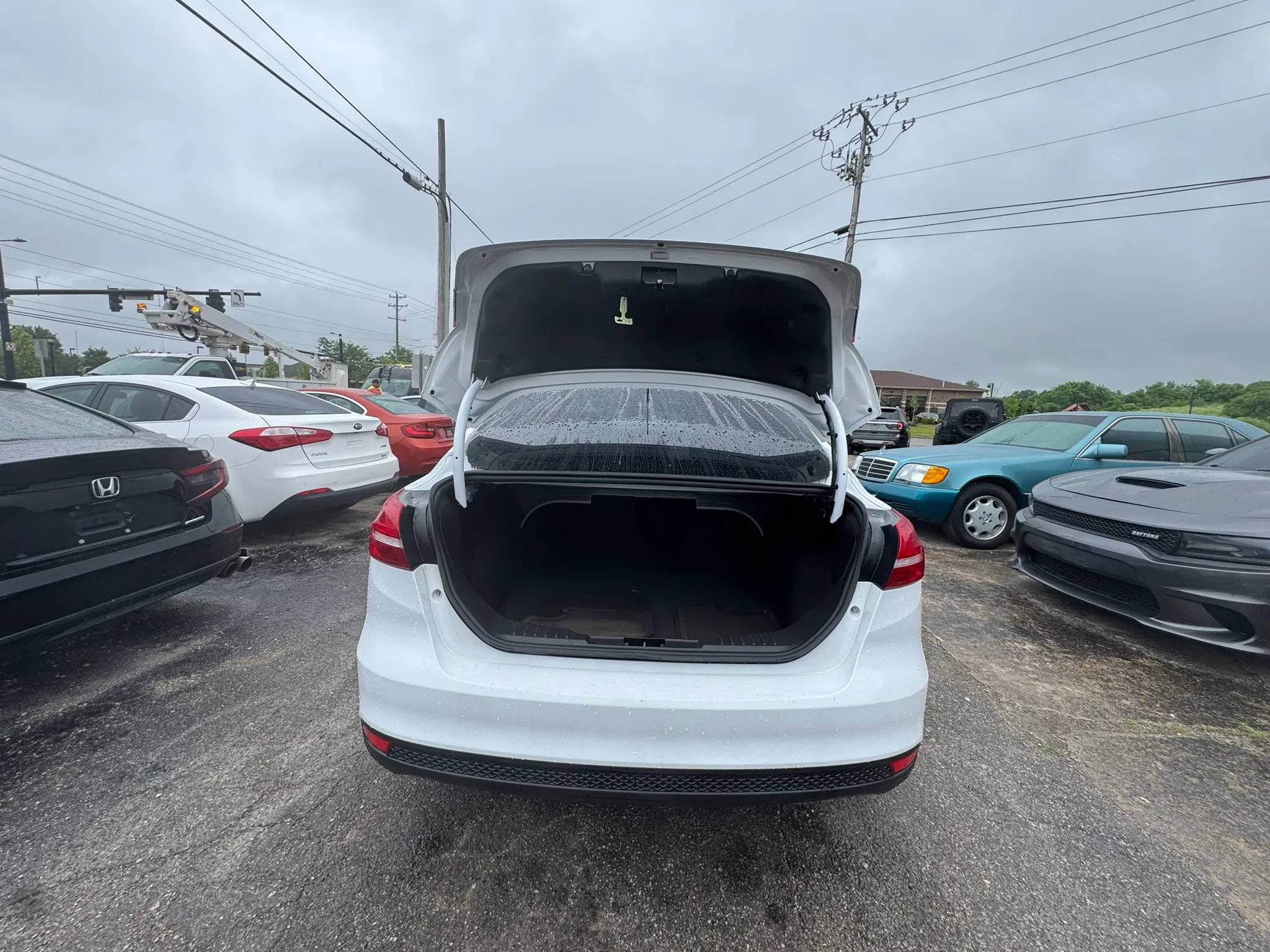 Used 2018 Ford Focus SE FWD image 31