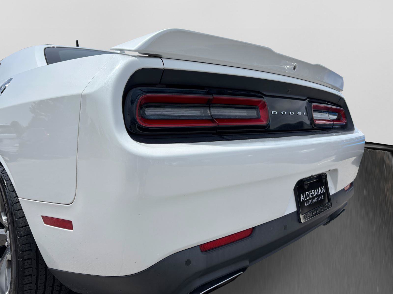 Used 2015 Dodge Challenger R/T Plus RWD image 56