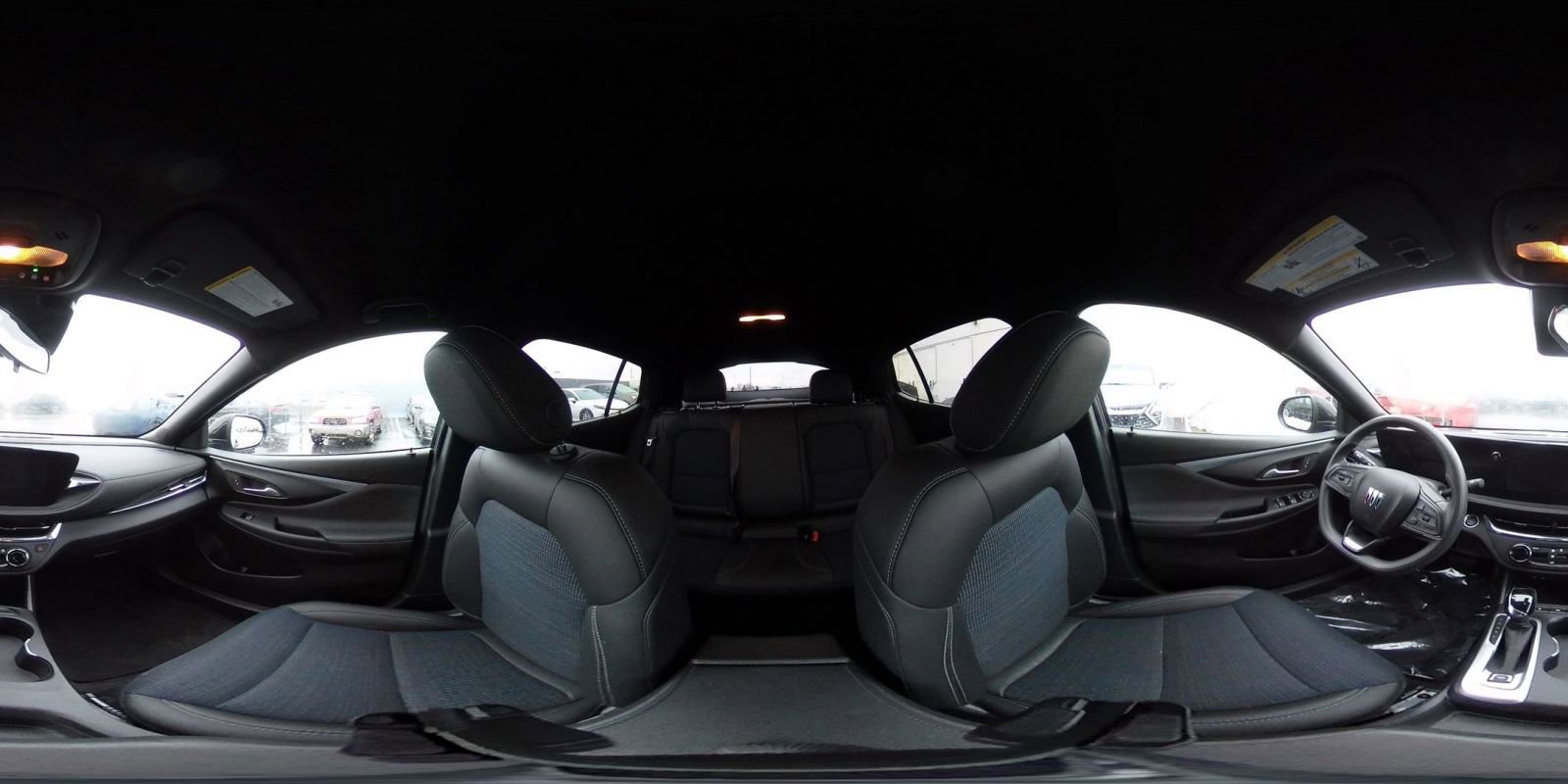 Used 2025 Buick Envista Preferred image 41