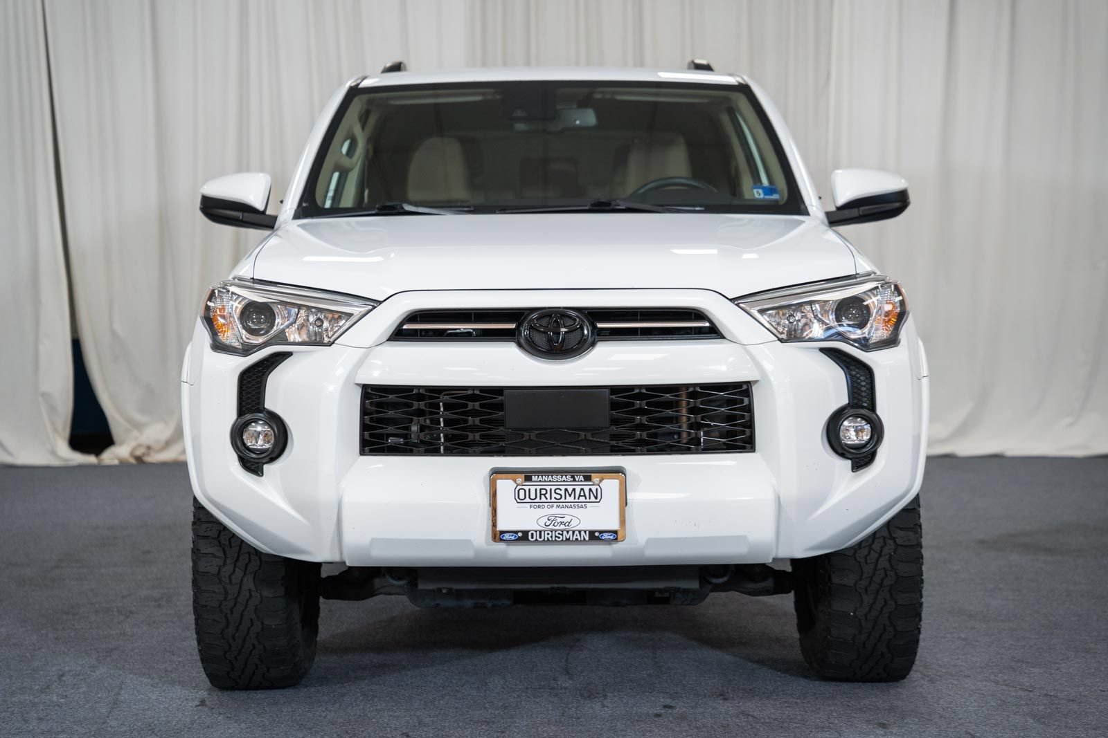 Used 2021 Toyota 4Runner SR5 AWD/4WD image 2