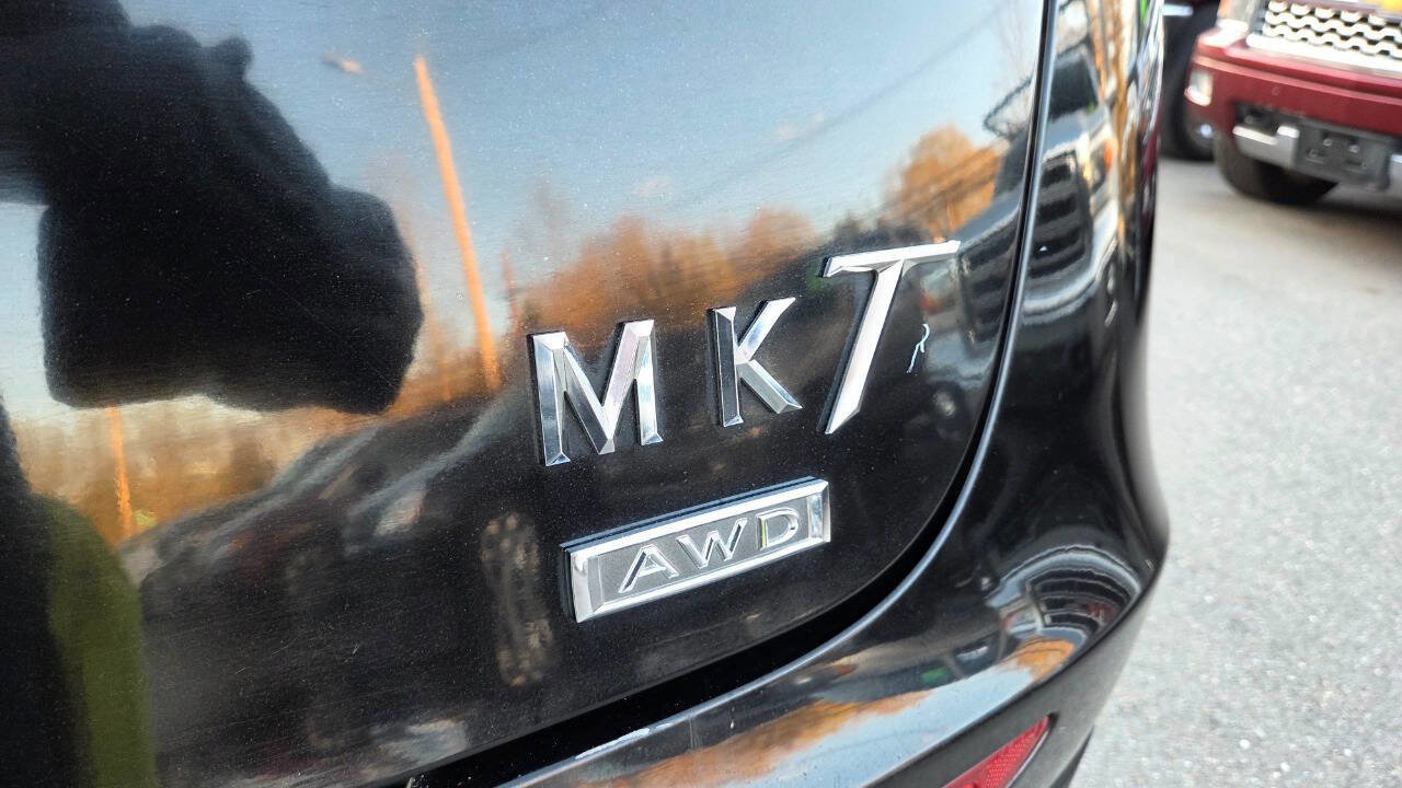 Used 2019 Lincoln MKT AWD image 53