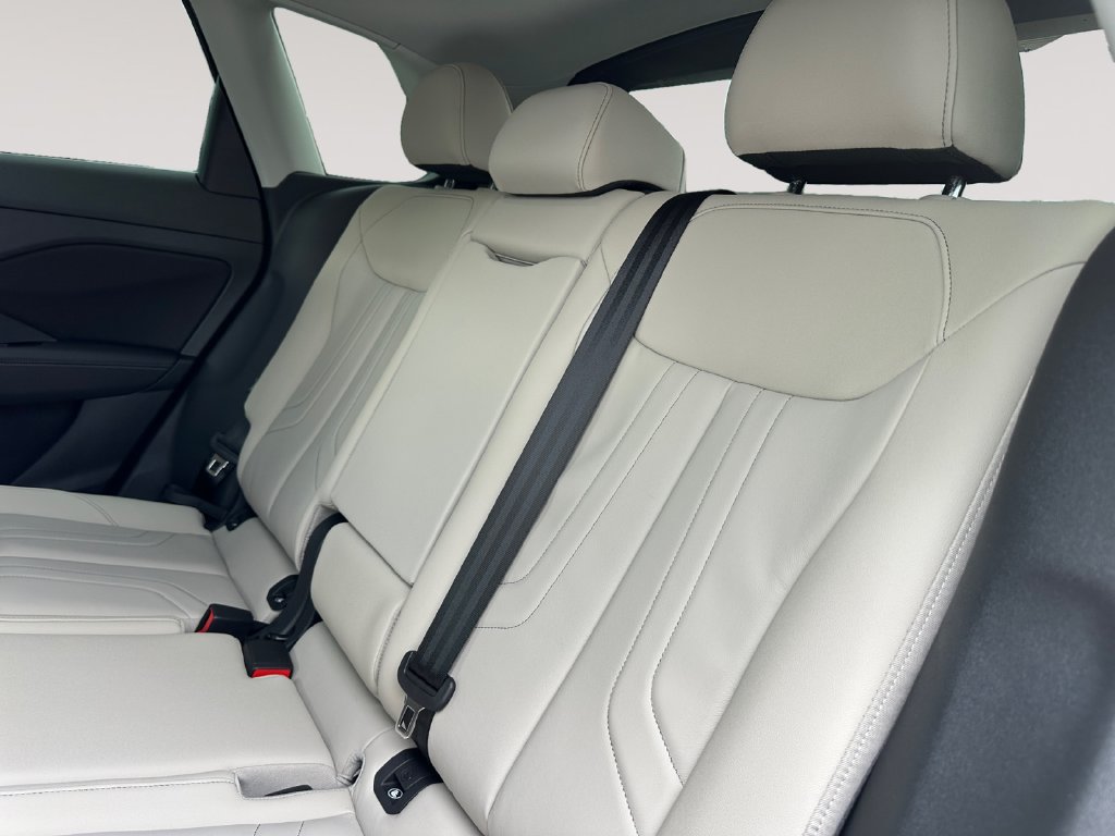 New 2026 Audi Q3 quattro 2.0T AWD/4WD image 13