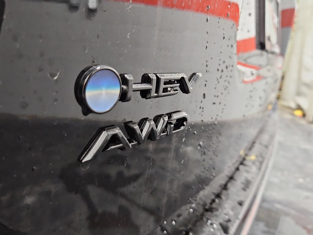 New 2026 Toyota RAV4 XSE AWD/4WD image 6