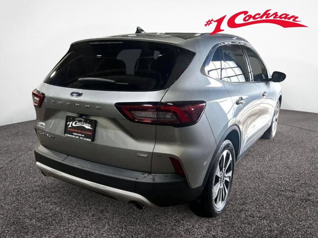 Used 2023 Ford Escape Platinum FWD image 24