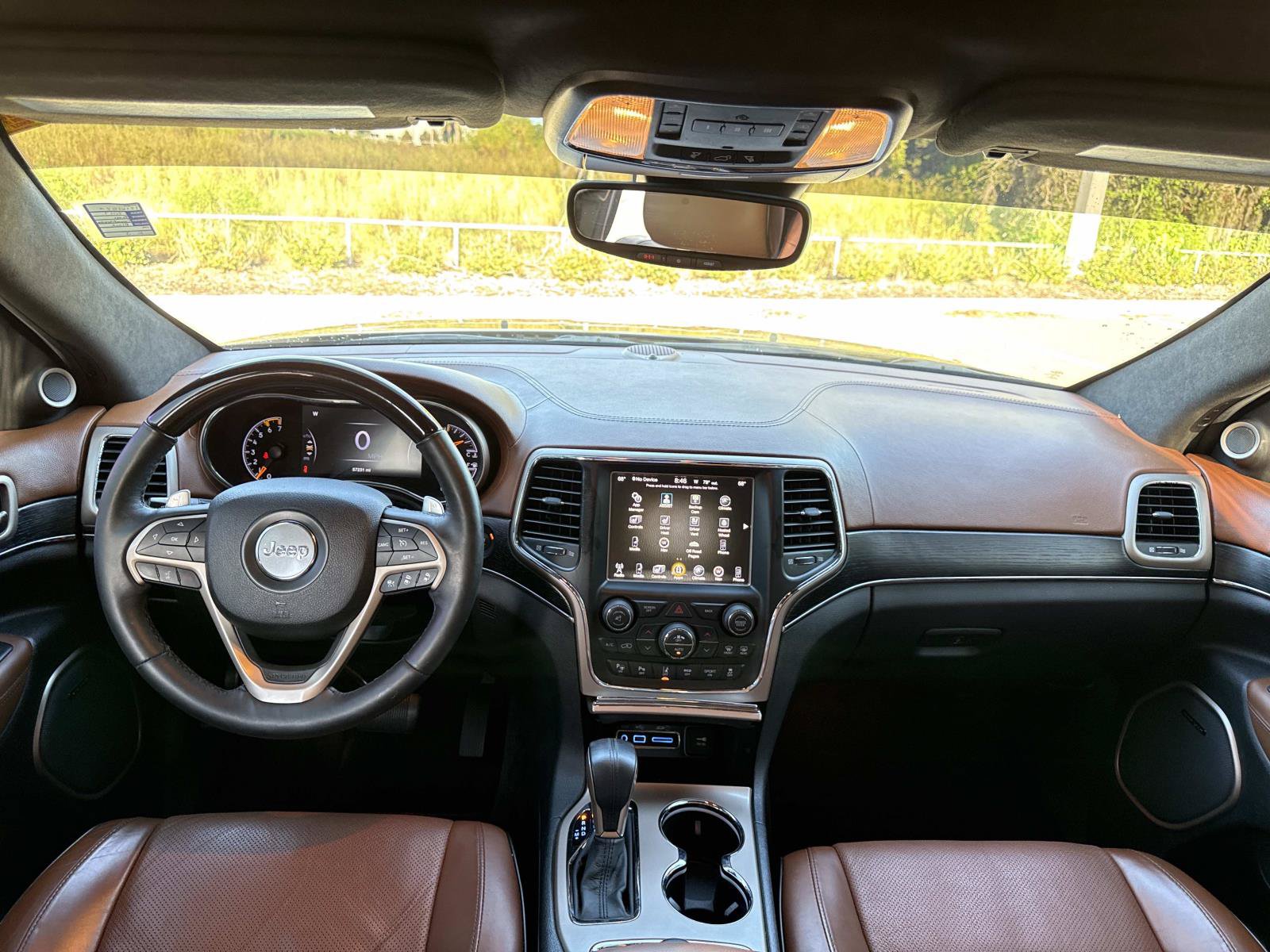 Used 2017 Jeep Grand Cherokee Summit AWD/4WD image 12