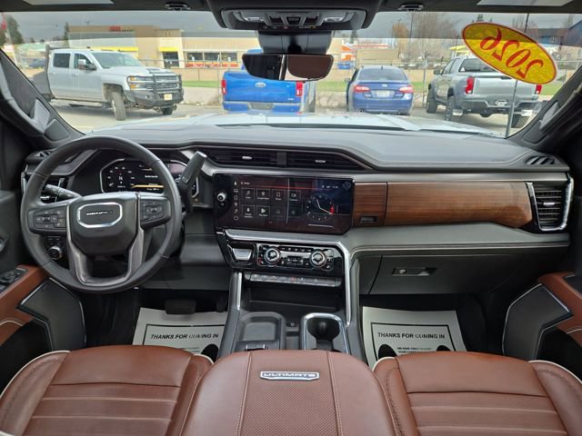 Used 2026 GMC Sierra 3500 Denali Ultimate image 3