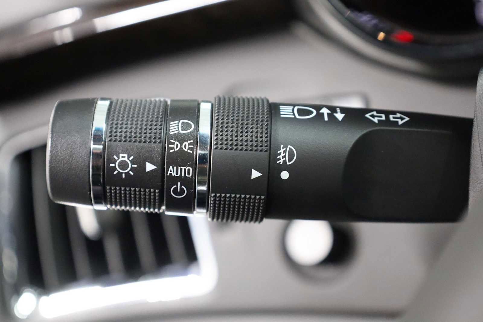 Used 2011 Cadillac CTS V w/ Wood Trim Package image 31