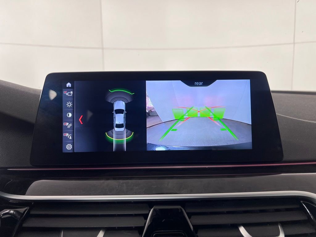 Used 2017 BMW 540i xDrive AWD/4WD image 32