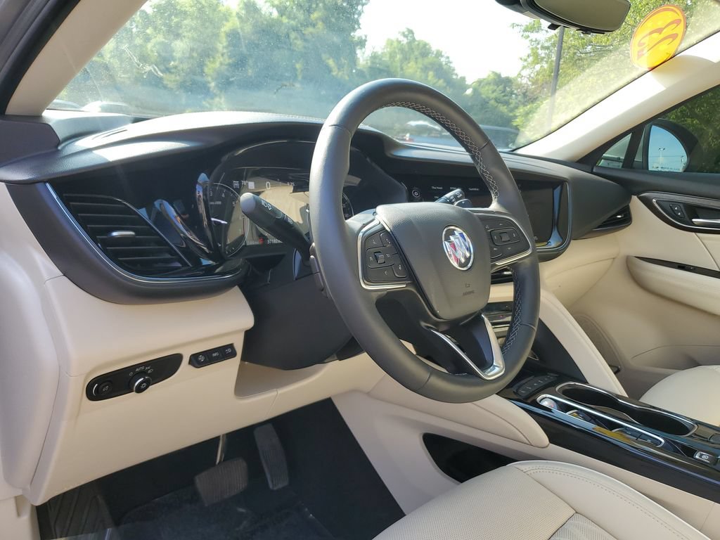 Used 2023 Buick Envision Avenir AWD/4WD image 20