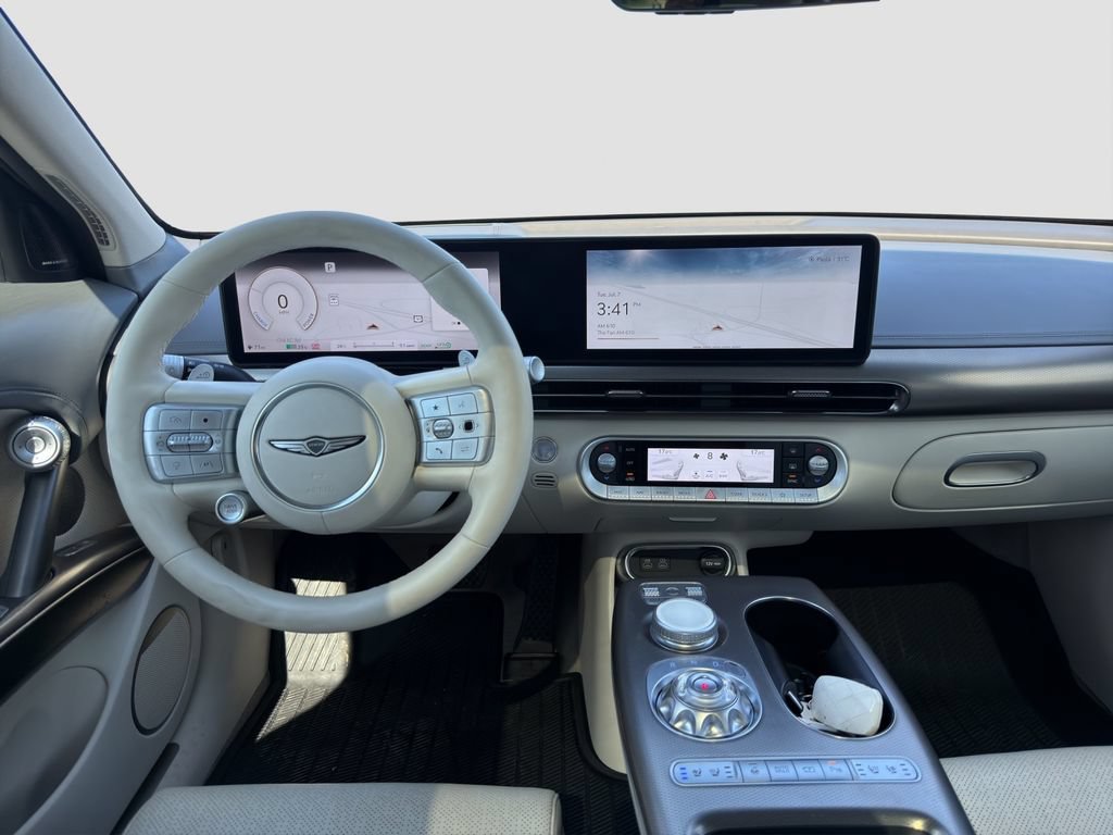 Used 2023 Genesis GV60 Advanced AWD/4WD image 14
