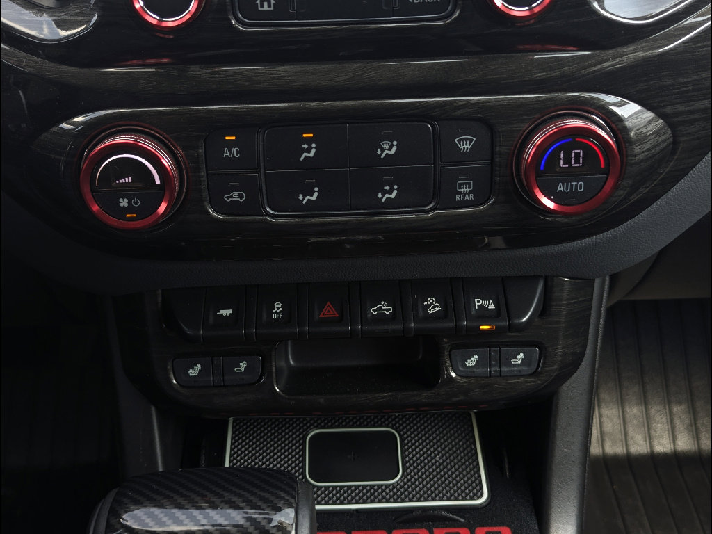 Used 2019 Chevrolet Colorado Z71 image 30