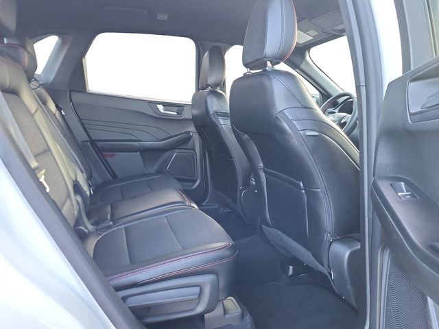 Used 2023 Ford Escape ST-Line image 25