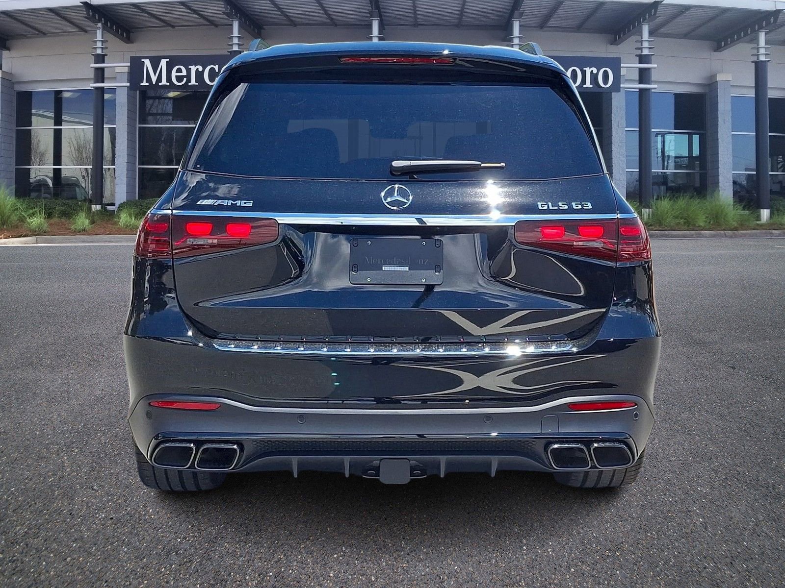 Used 2026 Mercedes-Benz GLS 63 AMG 4MATIC image 5