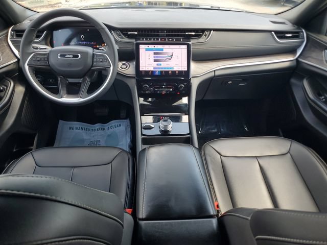 Certified 2025 Jeep Grand Cherokee L Limited w/ Black Appearance Package AWD/4WD image 20