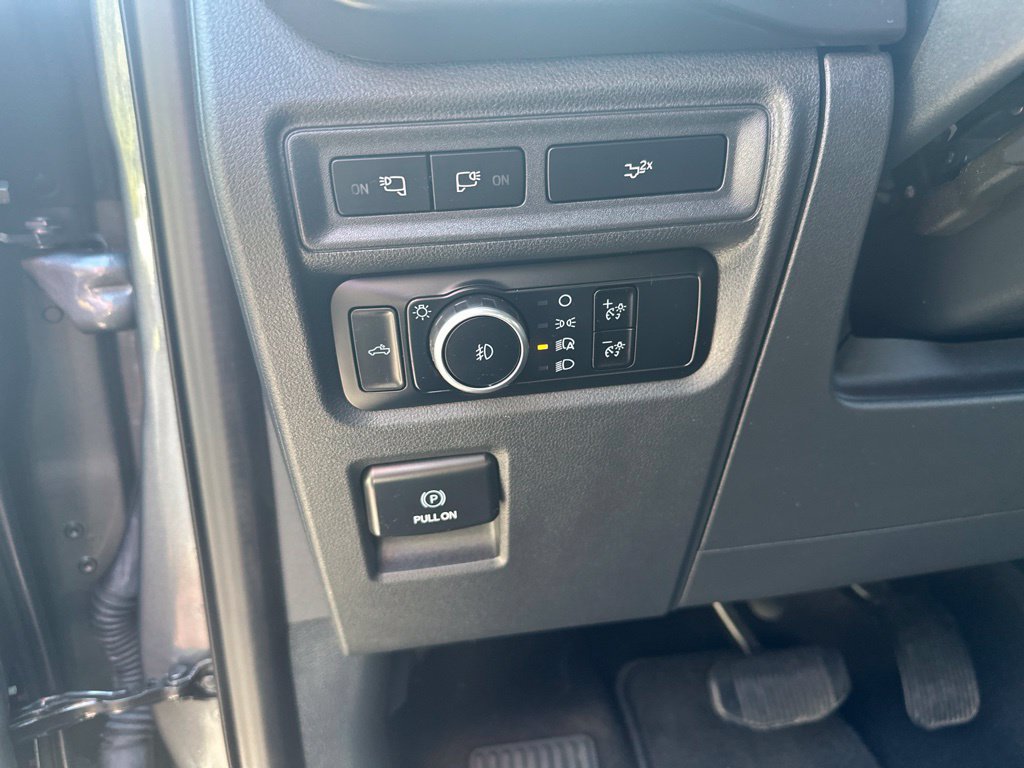 Used 2024 Ford F150 XLT w/ Equipment Group 302A MID RWD image 16