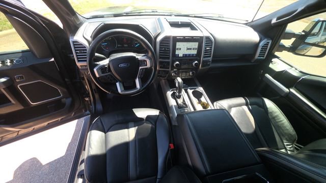 Used 2018 Ford F150 Platinum w/ Equipment Group 701A Luxury image 19
