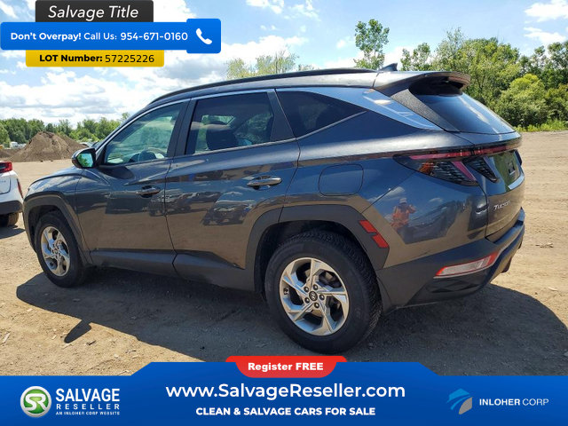 Used 2022 Hyundai Tucson SEL w/ Cargo Package AWD/4WD image 3
