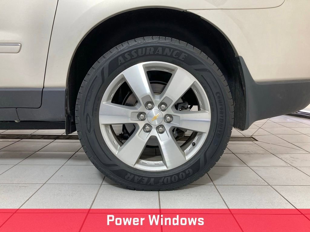 Used 2015 Chevrolet Traverse LTZ FWD image 16