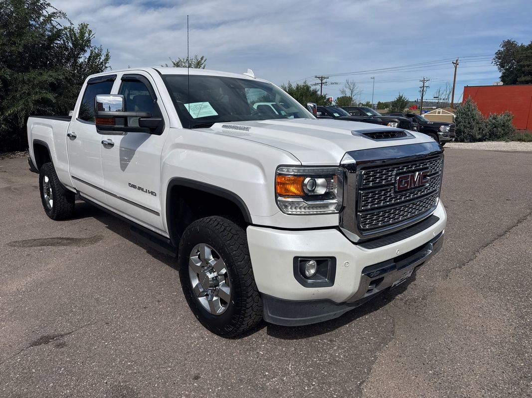 Used 2018 GMC Sierra 3500 Denali w/ Duramax Plus Package image 1