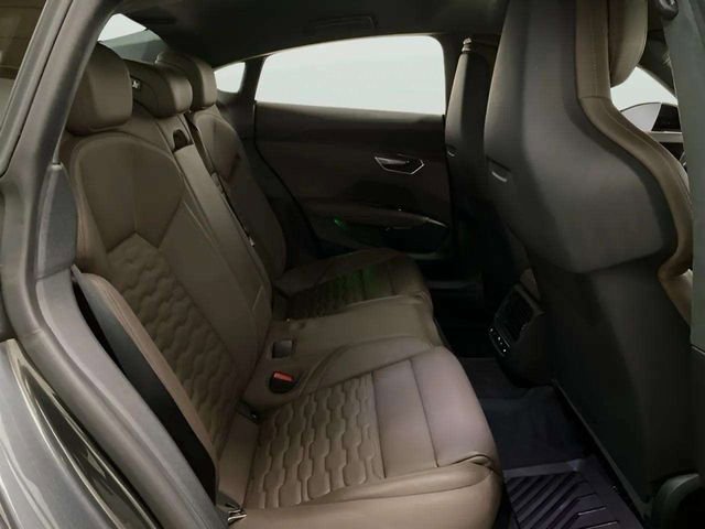 Used 2023 Audi RS e-tron GT w/ Carbon Performance Package image 20