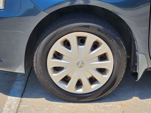Used 2016 Nissan Versa S FWD image 10