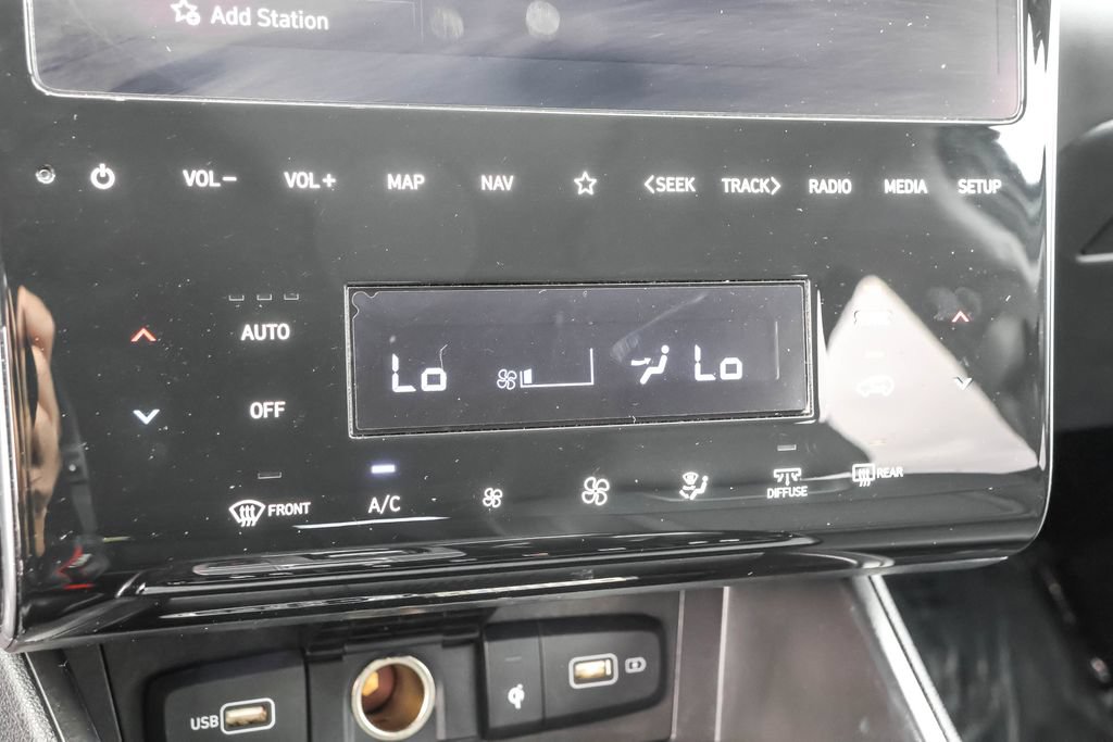 Used 2023 Hyundai Tucson Limited AWD/4WD image 25