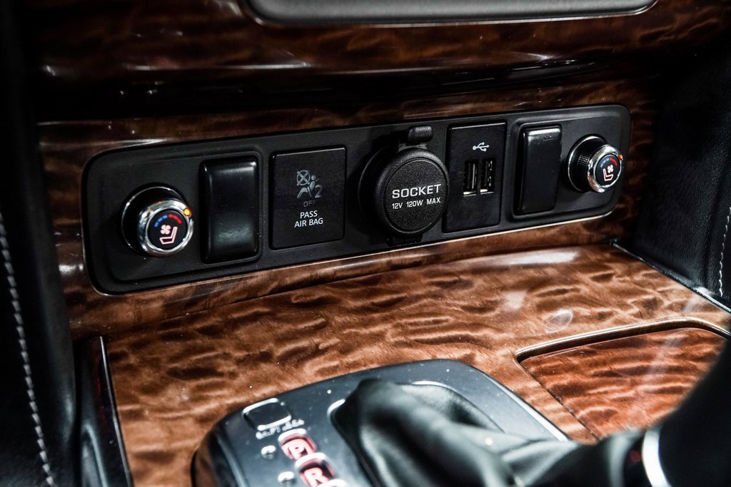 Used 2020 Nissan Armada Platinum w/ Captain's Chairs Package image 24