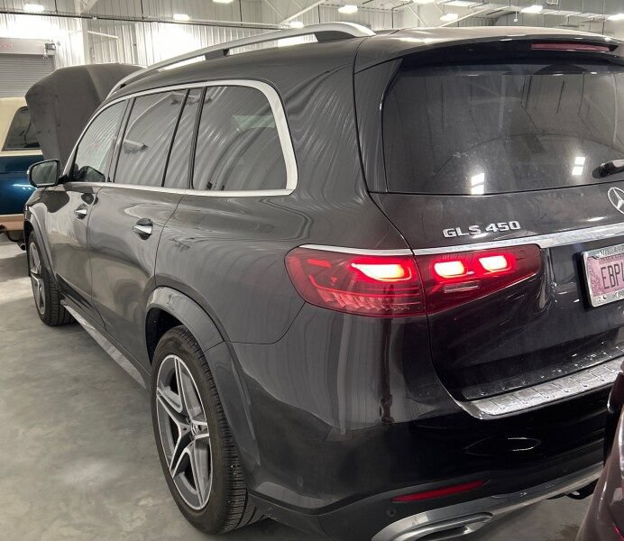Certified 2024 Mercedes-Benz GLS 450 4MATIC image 15