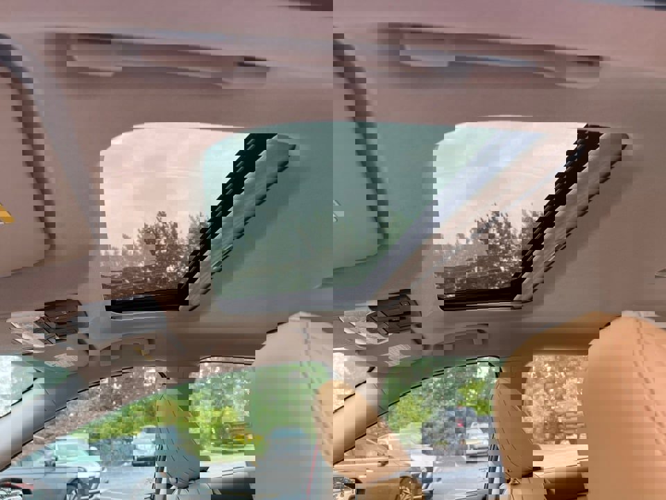 New 2025 Nissan Sentra SV w/ SV Premium Package image 6