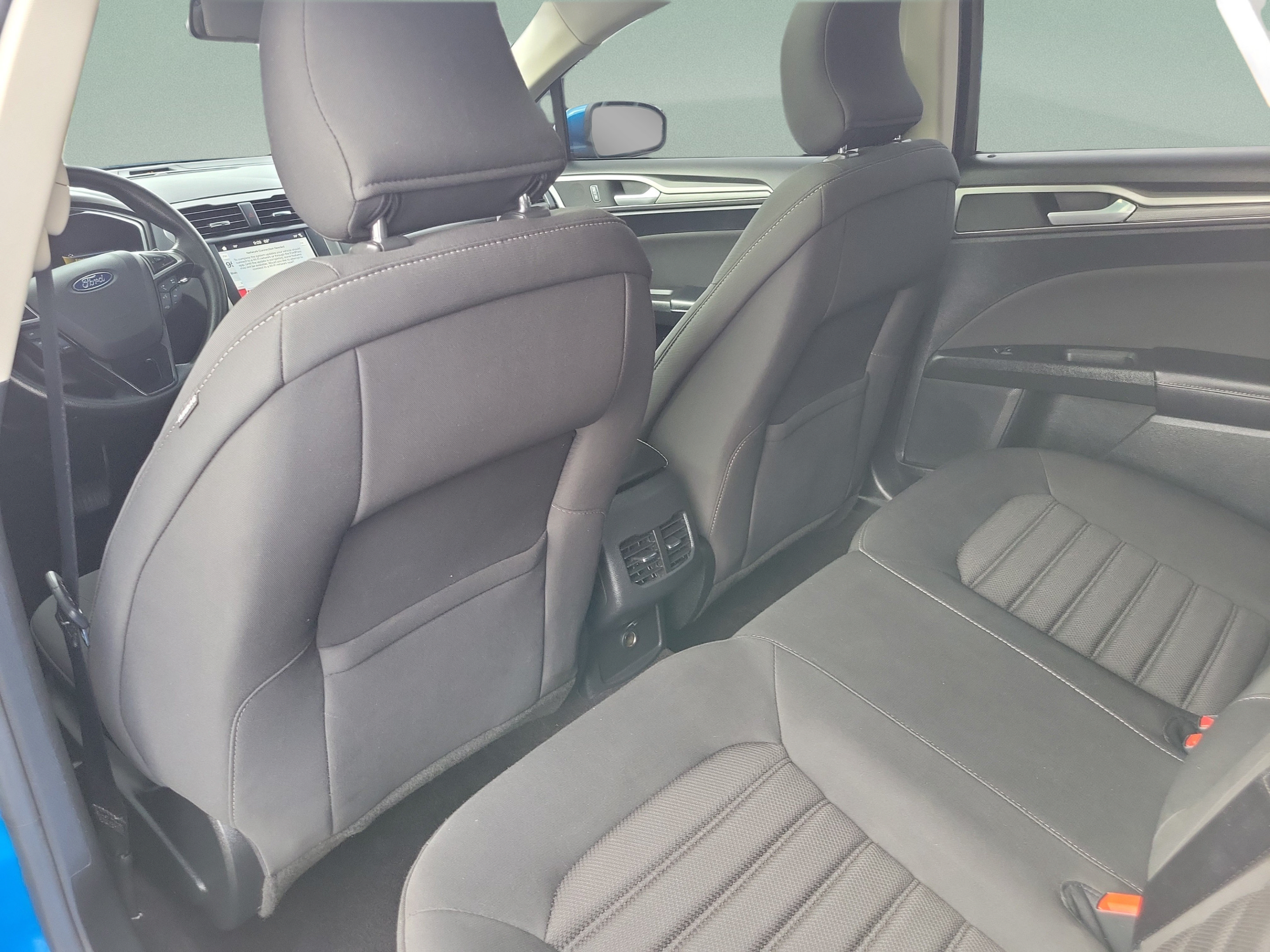 Used 2019 Ford Fusion SE AWD/4WD image 9